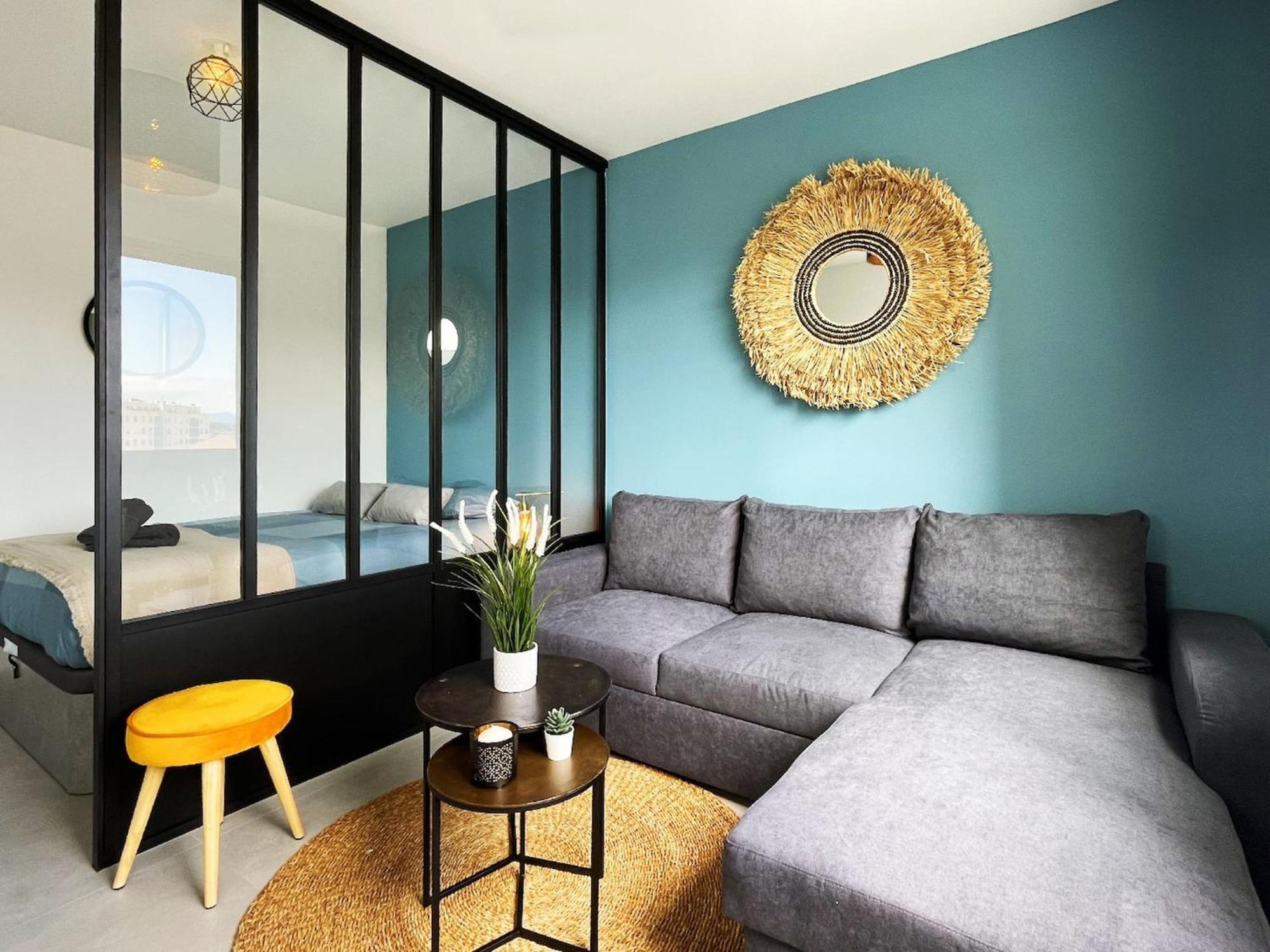 Homey Superchill - Appartement Moderne Et Tout Equipe - Netflix Et Wifi Inclus - Situe En Hyper-Centre - Proche Geneve Аннемас Экстерьер фото